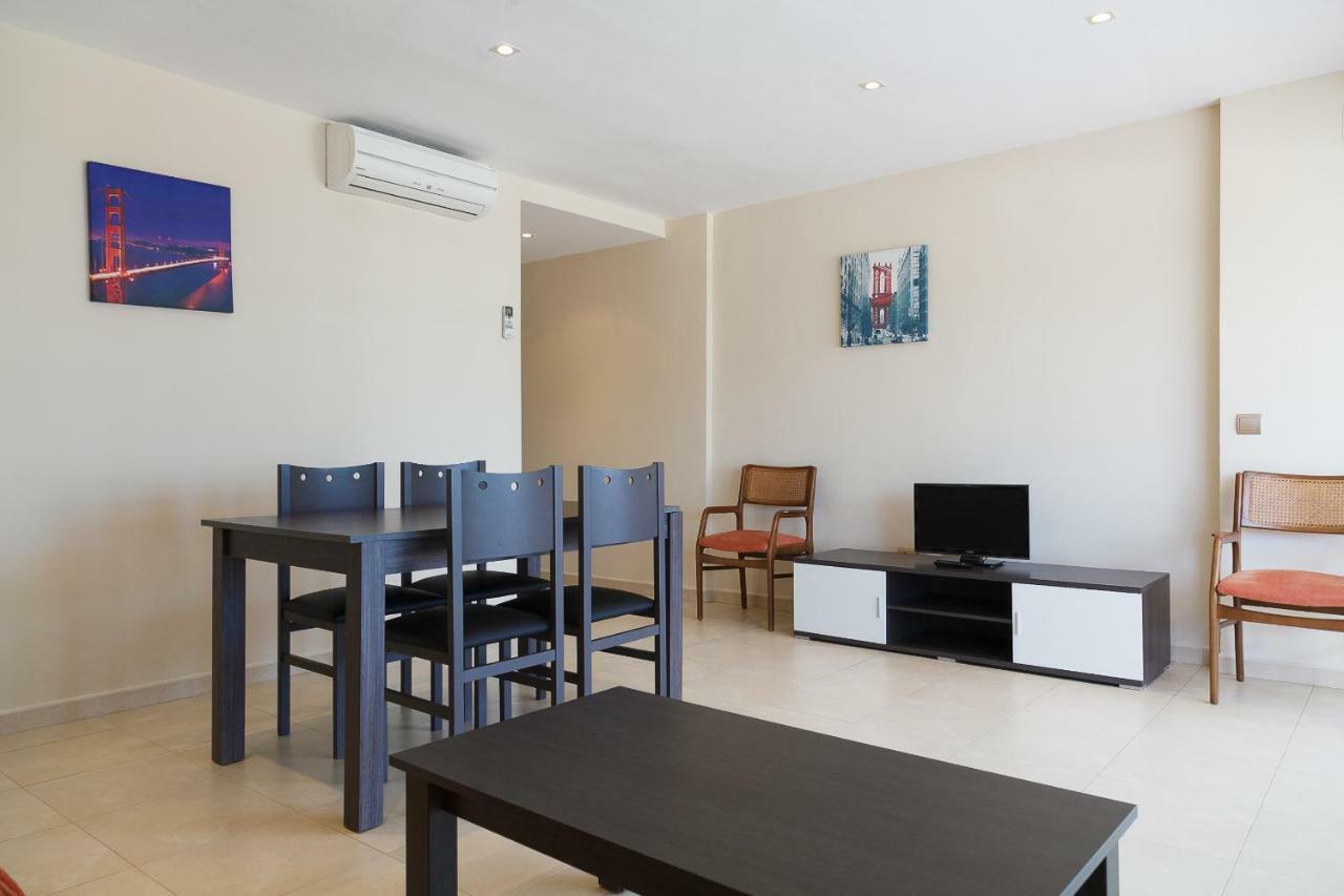 Uhc Rodas Apartments Салоу Экстерьер фото